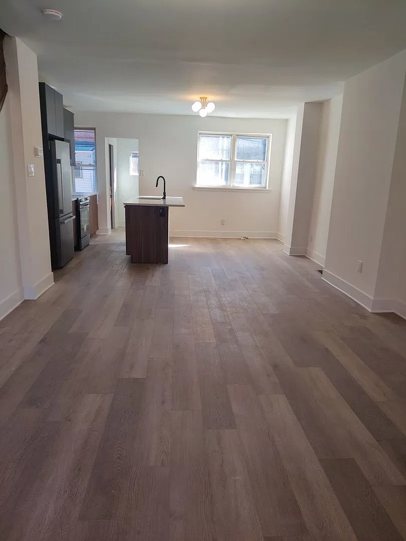 2925 N 21st St., 3 bedrooms, 1 bathroom, House — Photo 3