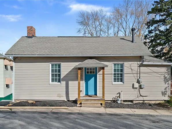 320 Newkirk St, Carnegie, PA 15106