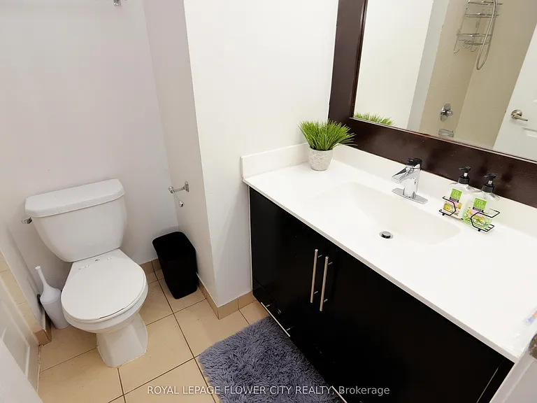 330 Burnhamthorpe Rd W #1902 — Photo 24