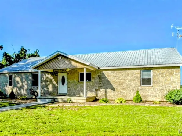 3802 4th St, Owensville, MO 65066