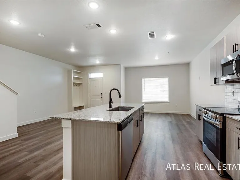The Villas at Ridgeline Vista — Photo 138
