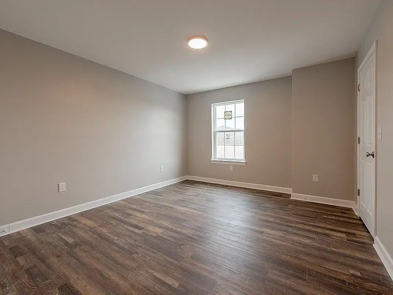 755 Fairview Rd #G — Photo 10