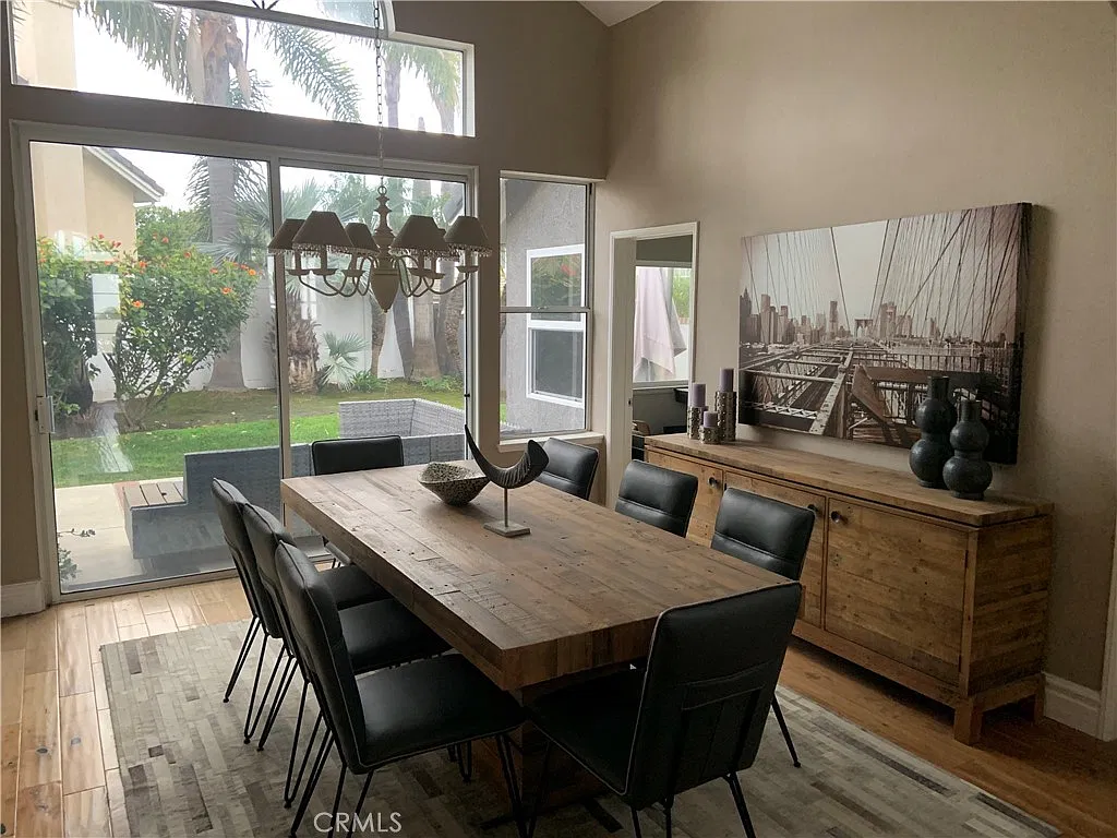 1 bed, 2721 sqft, $1,500 — Photo 4