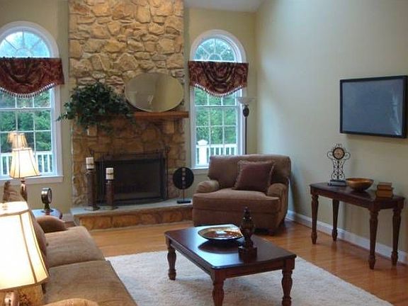 Vaulted Great Room