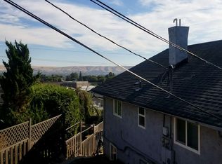 4210 E Hillcrest Dr #A, Yakima, WA 98901