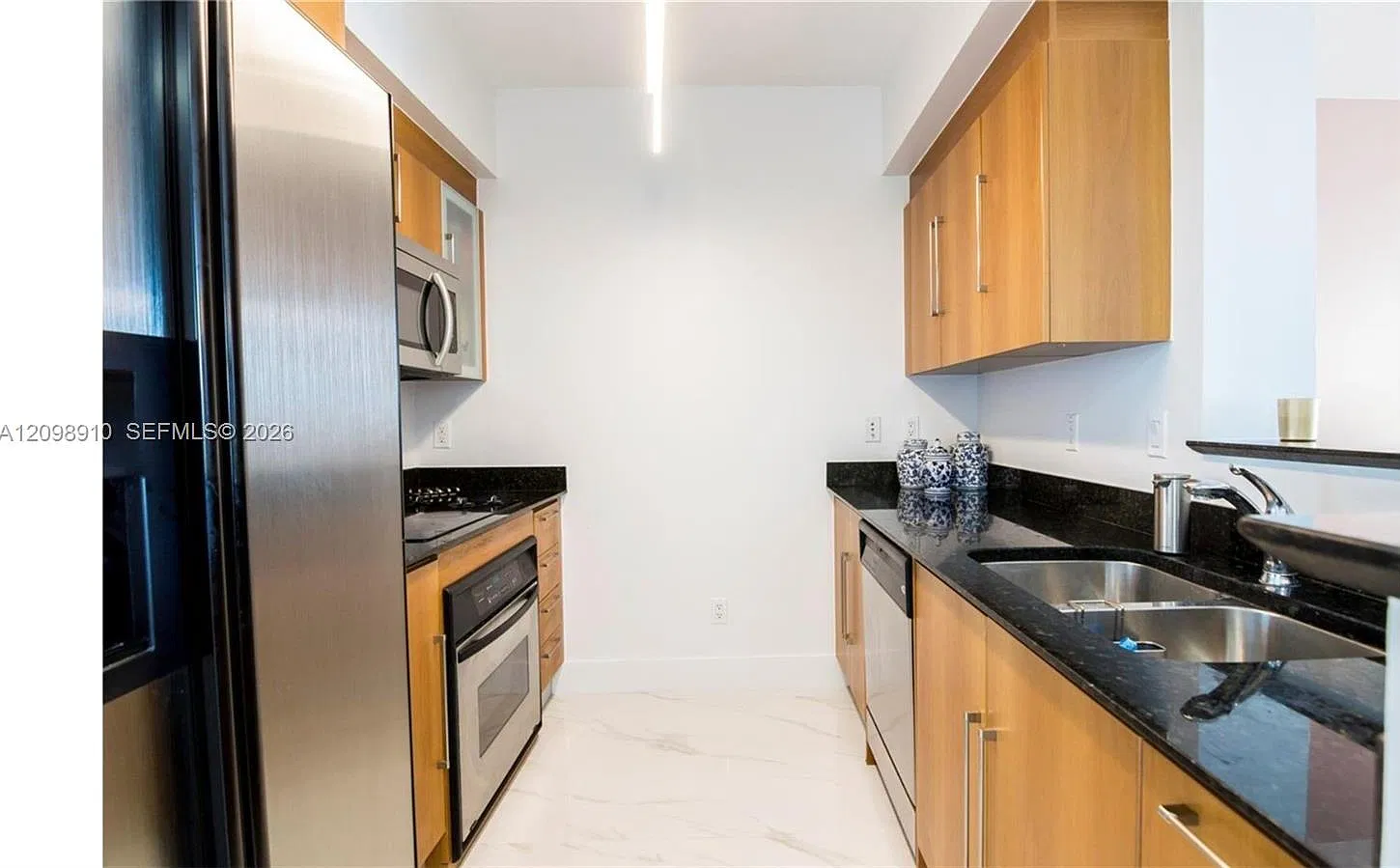 One Miami West Condo — Photo 3