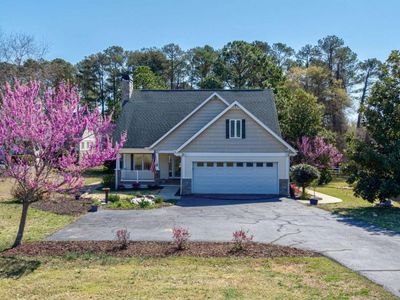 26 Players Ln, Hartwell, GA, 30643
