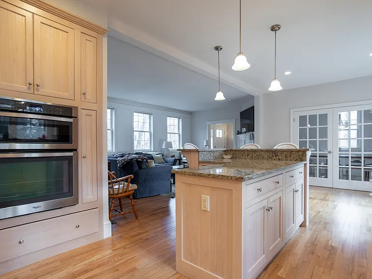 156 N Shore Rd — Photo 10