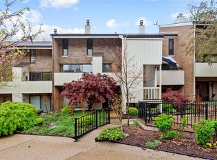 641 Coeur De Royale Dr APT C, Saint Louis, MO 63141