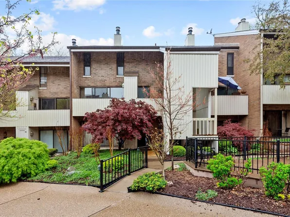 641 Coeur De Royale Dr APT C, Saint Louis, MO 63141