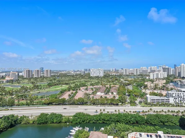 3530 Mystic Pointe Dr APT 2907, Aventura, FL 33180