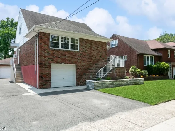 754 Clark Ave, Ridgefield Boro, NJ 07657