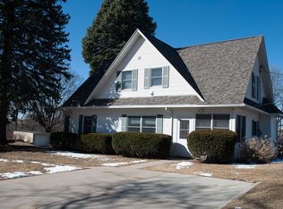 307 Ordway St, Guthrie Center, IA 50115