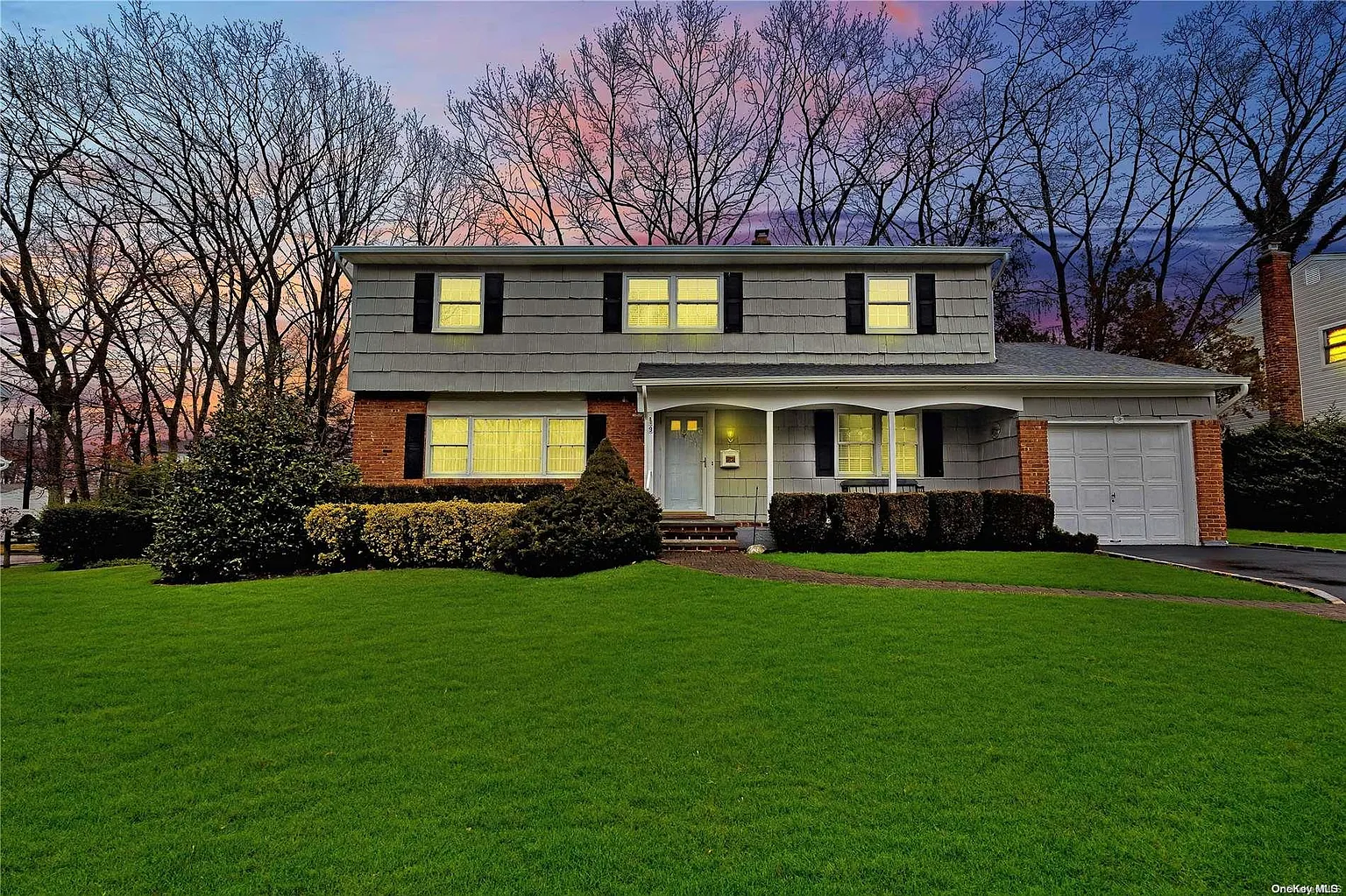 9 Lenmore Drive photo 1