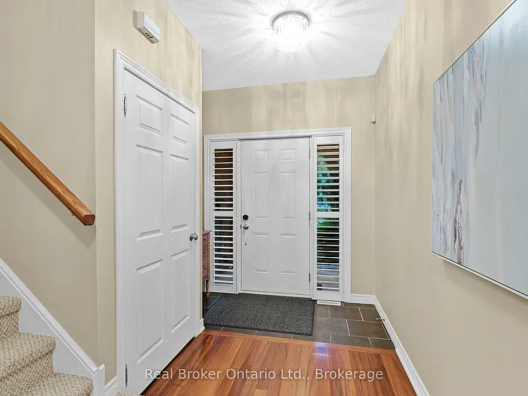 221 Millview Ct — Photo 6