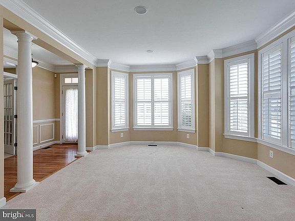 5th image of 46031 Earle Wallace Cir