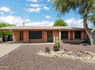 8601 E 4th St, Tucson, AZ 85710