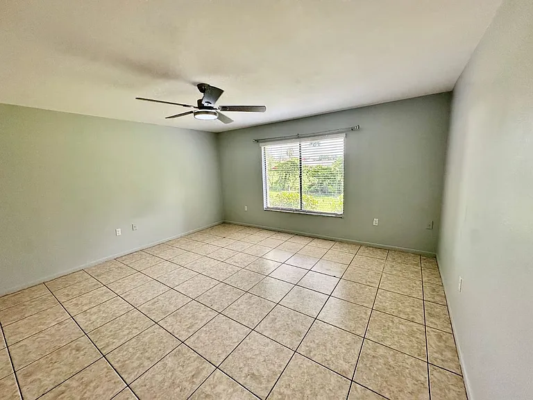 5835 La Costa Dr — Photo 3
