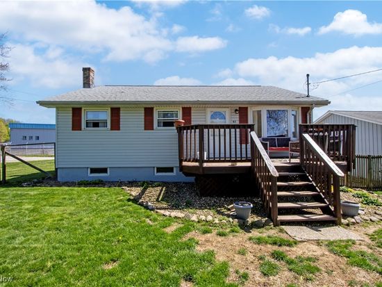 43 Varnes Dr, Apple Creek, OH 44606