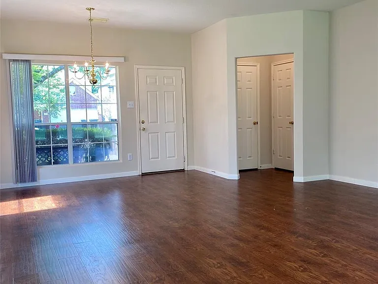 19439 Juniper Vale Cir — Photo 7