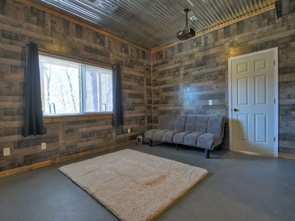1624 Shady Grove Church Rd, Talking Rock, GA 30175