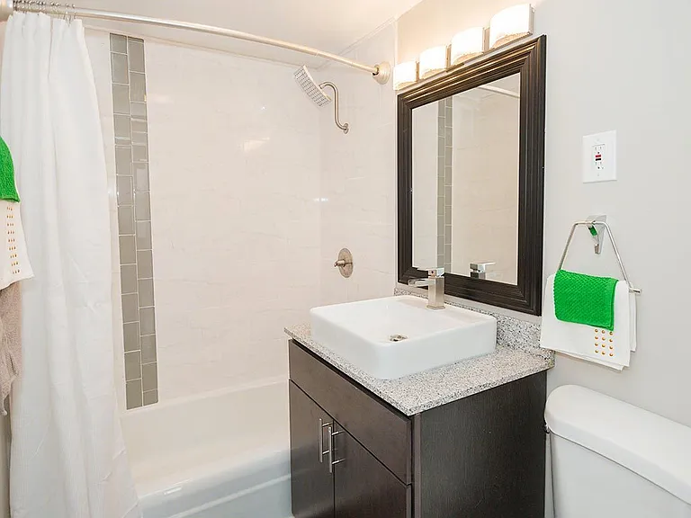 The Venue Apartments — Photo 96