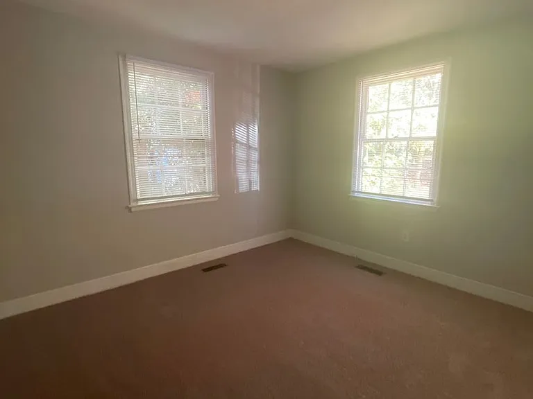 706 N Horner Blvd — Photo 9