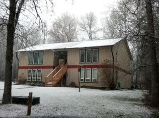 809 3rd St APT 4, Moose Lake, MN 55767