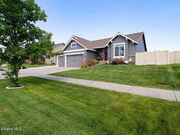 3rd image of 3124 N Bunchgrass Dr