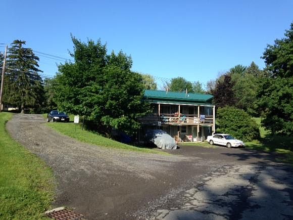 2nd image of 191 E Main St