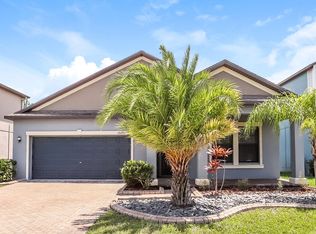 10205 Count Fleet Dr, Ruskin, FL 33573