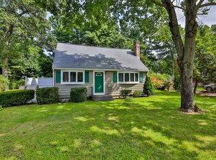 9 Fairmeadow Rd, Wilmington, MA 01887
