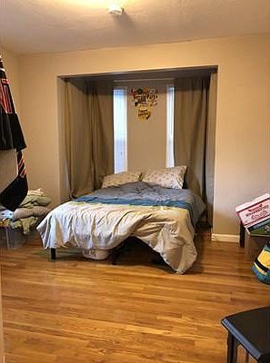 2nd image of 162 Copeland St APT 1