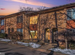 1206 Stonybrook Dr, Jeffersonville, PA 19403