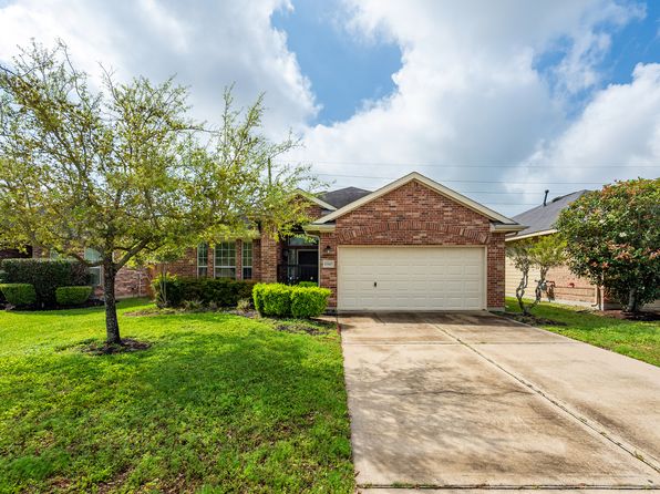 21627 Sierra Long Dr