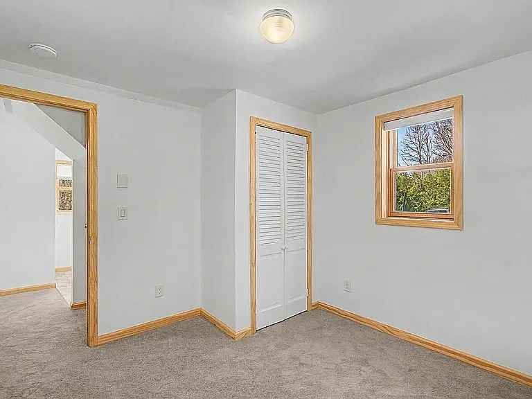 3 bed, 2000 sqft, $2,600 — Photo 3