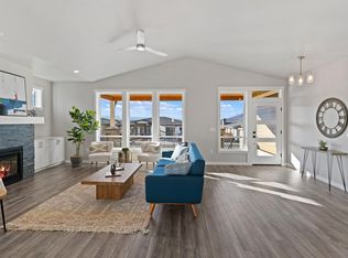 3696 SW 44th St, Redmond, OR 97756