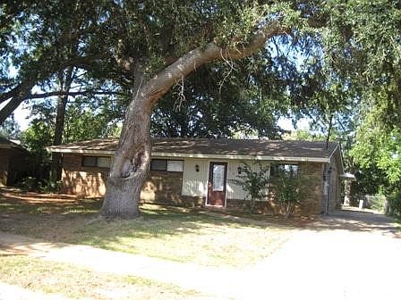 2nd image of 310 Kroy Dr