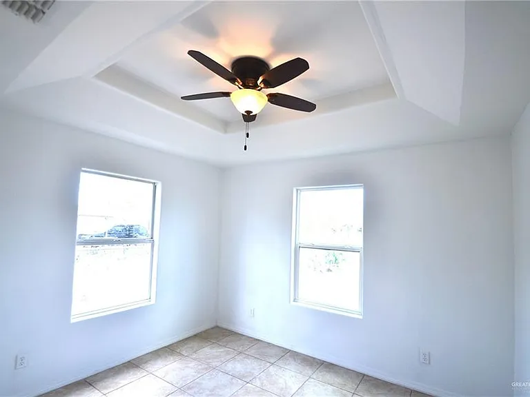 2513 Walker Rd — Photo 13
