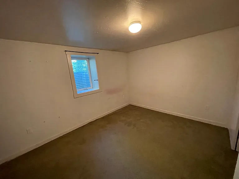1310 NE Williams Dr #1 — Photo 11