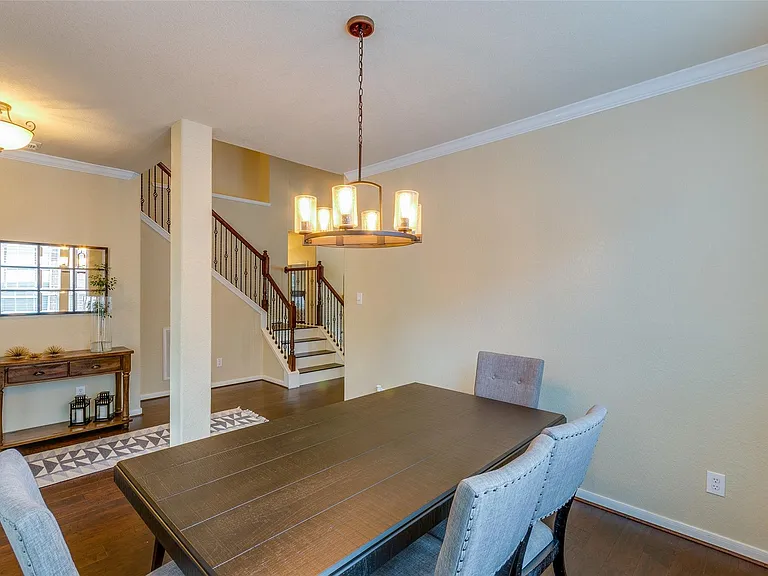 10 Caelin Ct — Photo 3