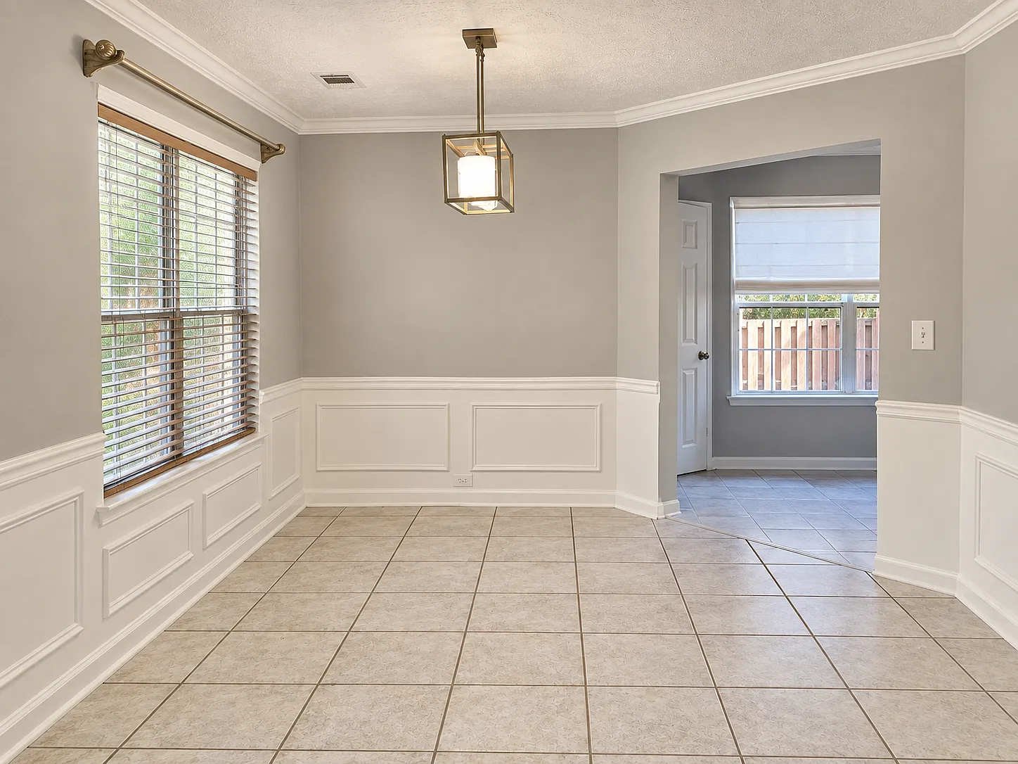3 bed, 2.5 bath, 1812 sqft, $2,925 — Photo 4