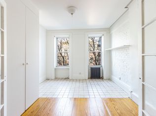 428 E 9th St #17, New York, NY 10009