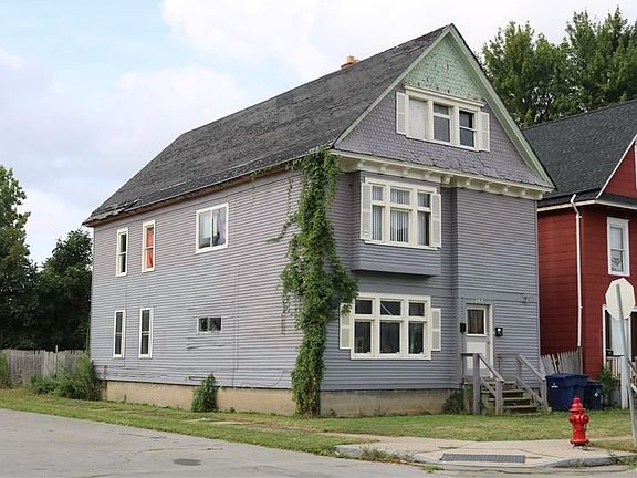 3rd image of 283 Loring Ave