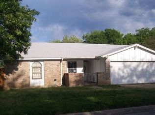 7601 Terry Dr, North Richland Hills, TX 76180