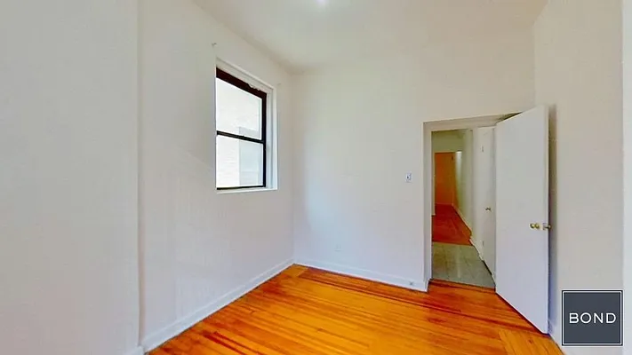 Rented by Bond New York | media 10
