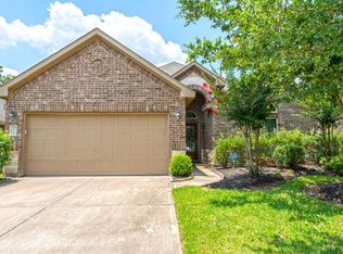 202 Black Swan Pl, Magnolia, TX 77354
