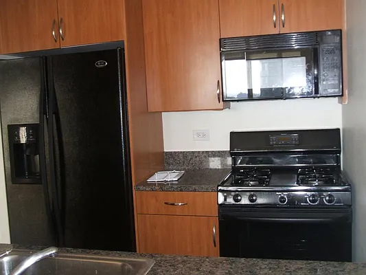 Rented by Chelsea Tower | media 3