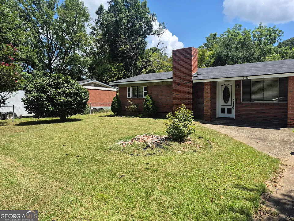 1432 Hagan Dr