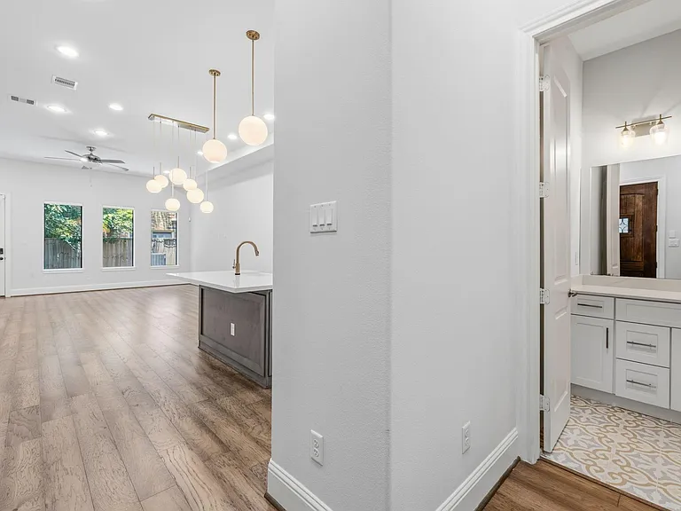 4744 Aftonshire Dr — Photo 43